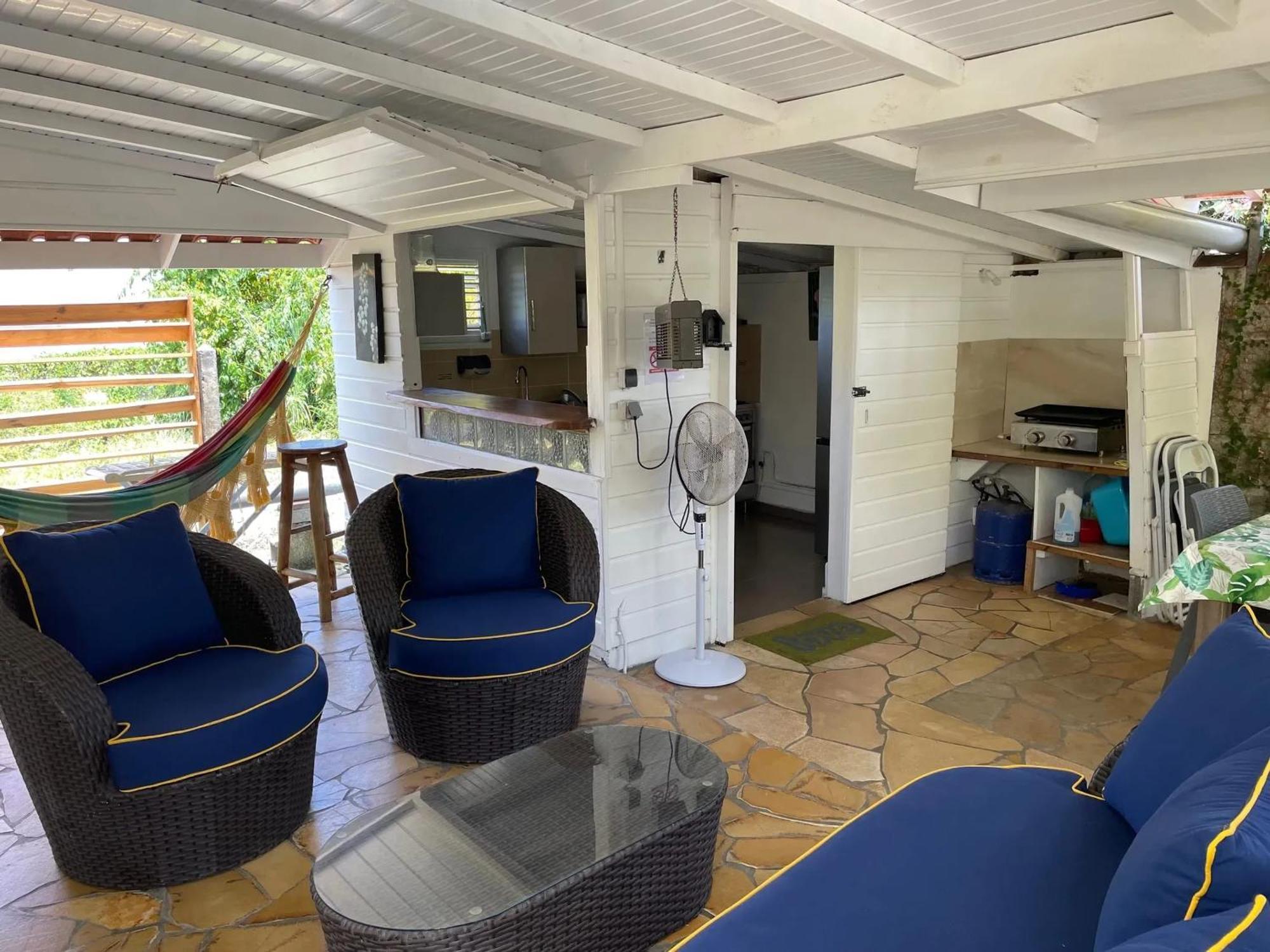 Chalet d'une chambre a Le Vauclin a 150 m de la plage avec piscine privee jardin clos et wifi Extérieur photo
